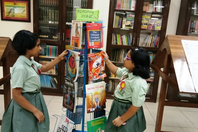 DLF Public School Gallery