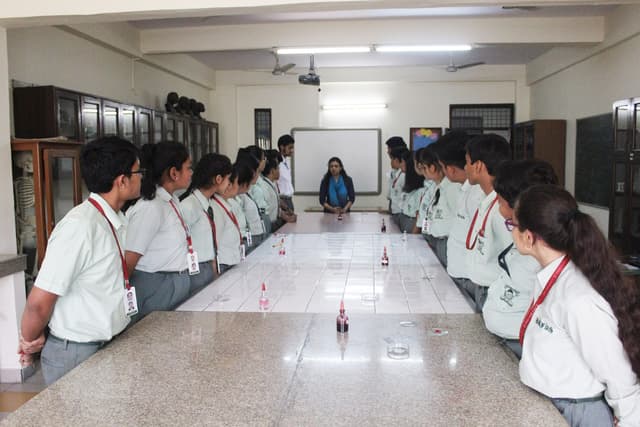 DLF Public School Gallery