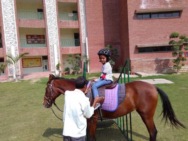 Sarvottam International School Gallery