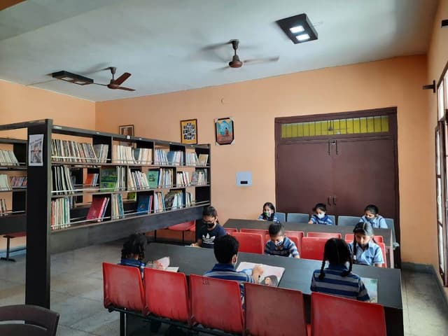 Modern Sandeepni School Gallery