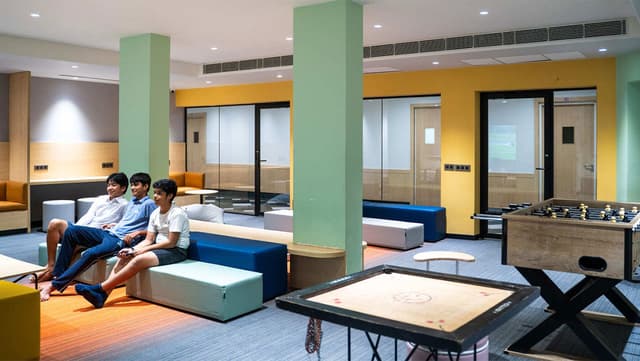 Pathways World School Gallery