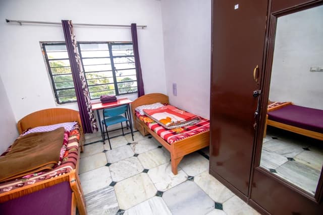 Shigally Hill International Academy Gallery