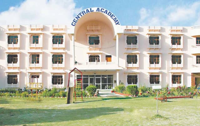 Central Academy School Gallery 0