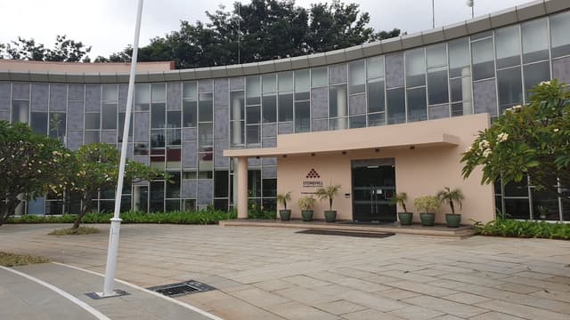 Stonehill International School Gallery 0