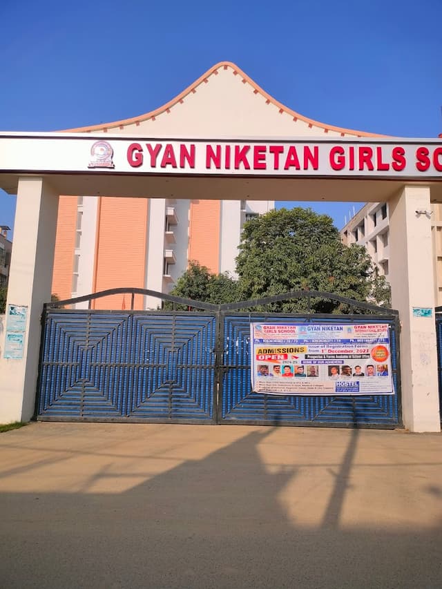 Gyan Niketan Girls School Gallery 0