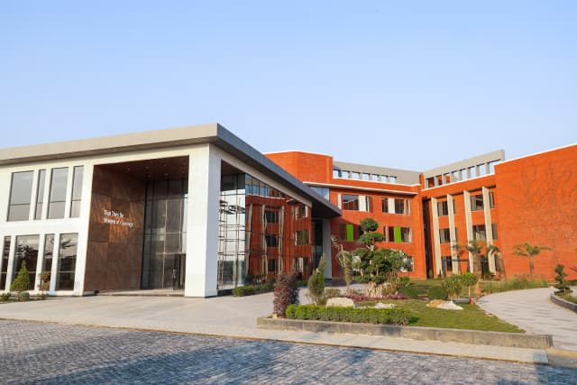 Bedford School Gallery 0