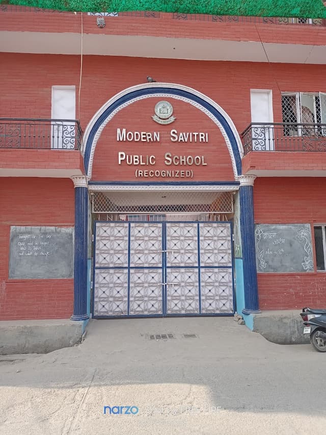 Modern Savitri Public School Gallery 0