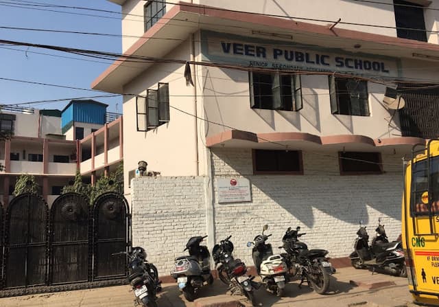 Veer Public School Gallery 0