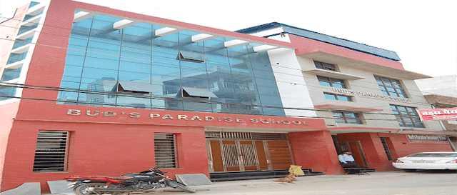 Bud's Paradise School Gallery 0