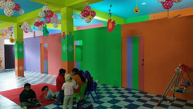 The Learning Train Gallery 0