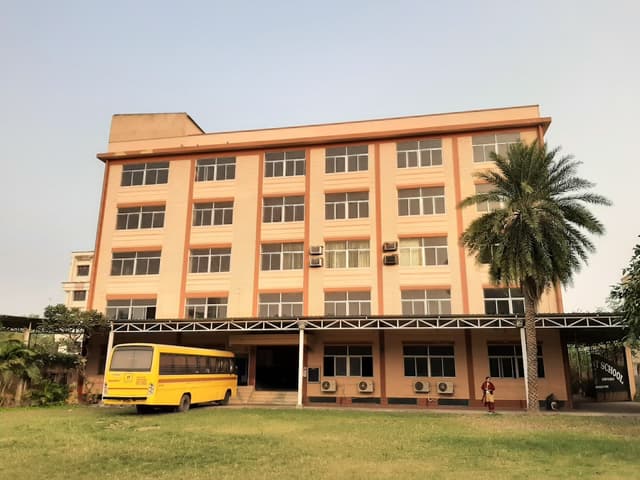 Silver Point School Gallery 0