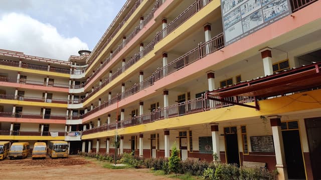 Modern Senior Secondary School Gallery 0