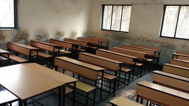 Holy Child Convent High School Gallery 0