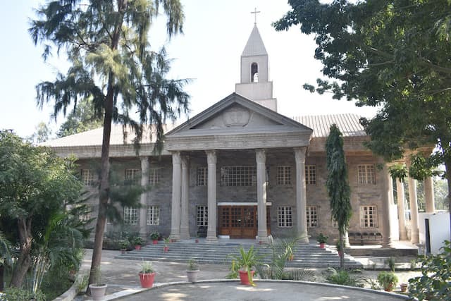 St. Paul's School Gallery 0