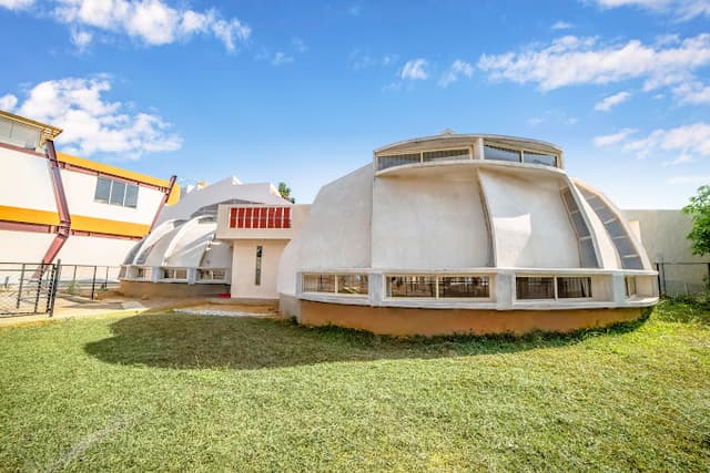 Aurinko Academy Gallery 0