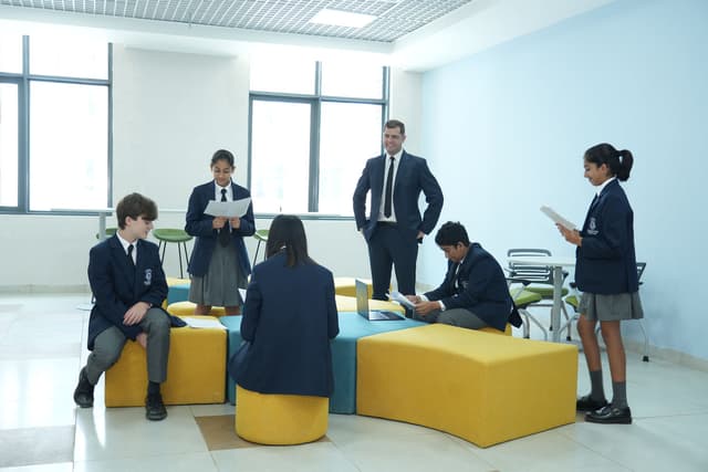 Harrow International School Gallery 7