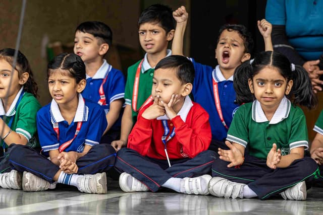 Somerville School Gallery 16