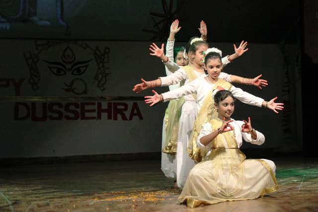 DLF Public School Gallery 15