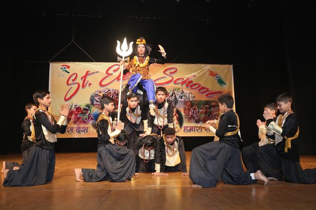 St. Eleen School Gallery 11