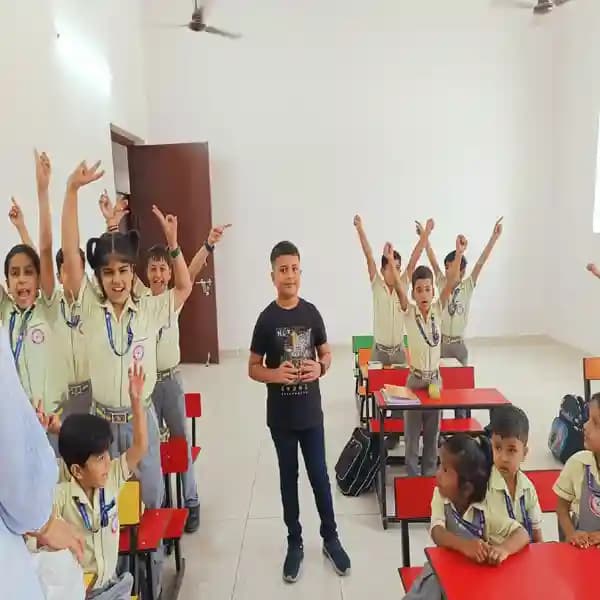 New Delhi Public School Gallery 4