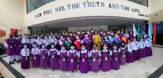 Queen Mary's School Gallery 1