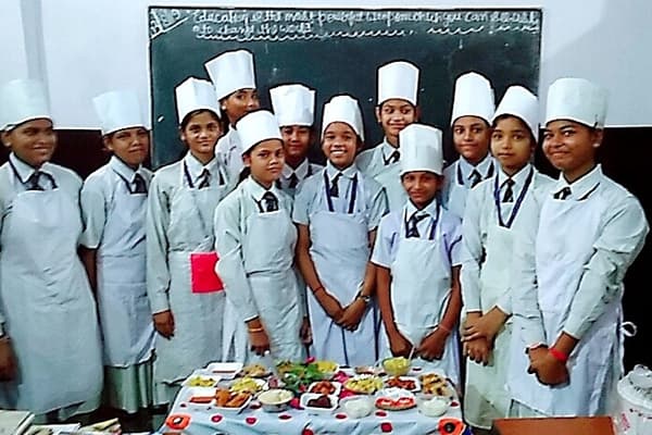 Bright Brain Public Collegiate Gallery 42