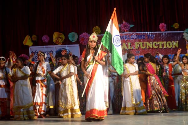 Bright Brain Public Collegiate Gallery 33