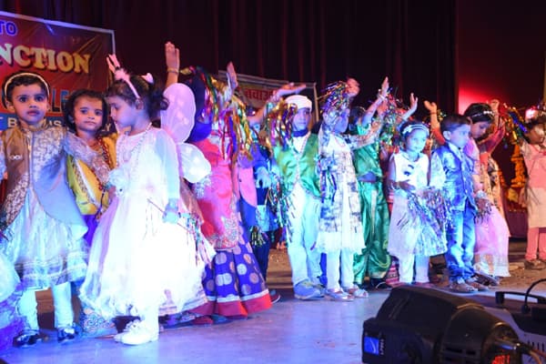 Bright Brain Public Collegiate Gallery 16