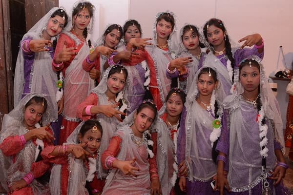 Bright Brain Public Collegiate Gallery 2