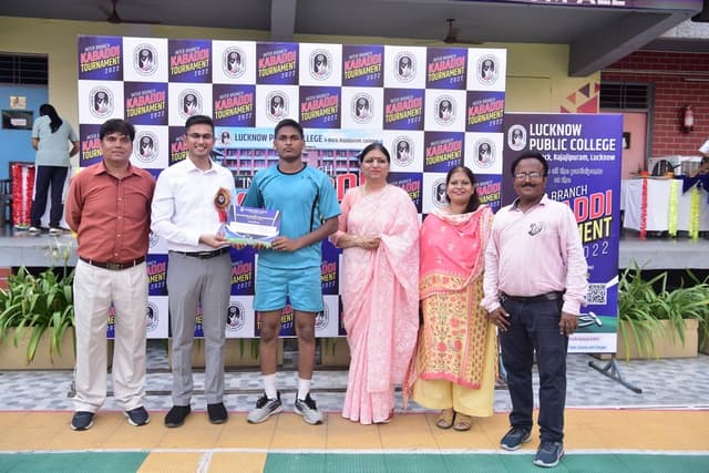 Lucknow Public College Gallery 21