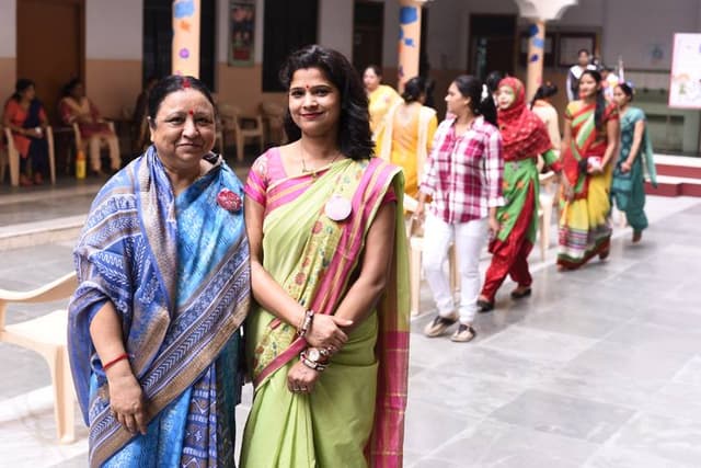 Mary Gardiner's Convent School Gallery 15