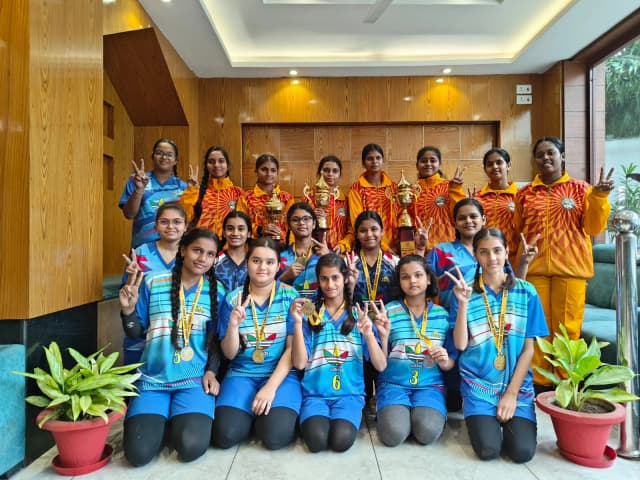 Modern Academy Gallery 12