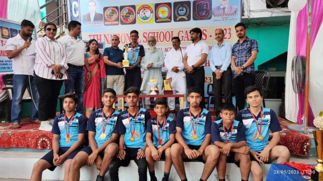 Modern Academy Gallery 14