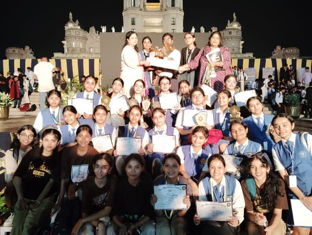 Mount Carmel College Gallery 12