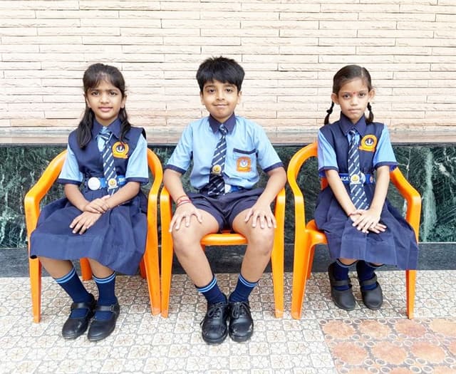 Sherwood Academy Gallery 8