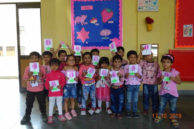 Spring Dale School Gallery 17