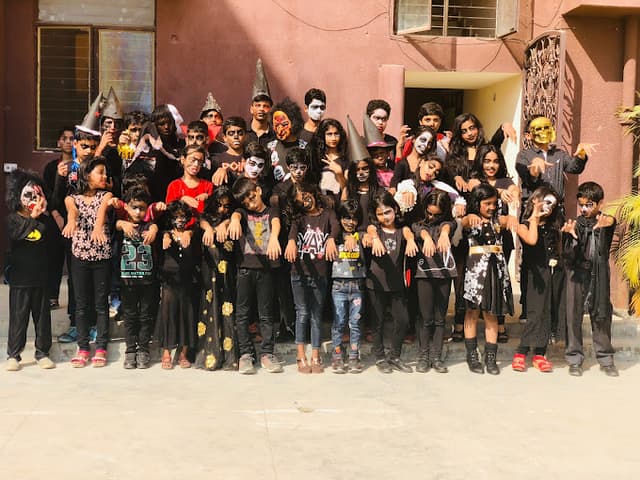 The Avadh School Gallery 13