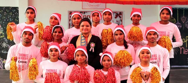 Thomas Academy Gallery 16