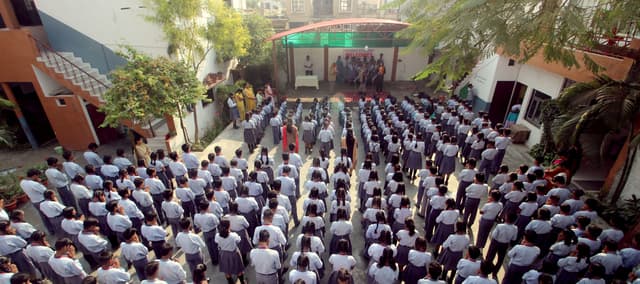 Thomas Academy Gallery 14