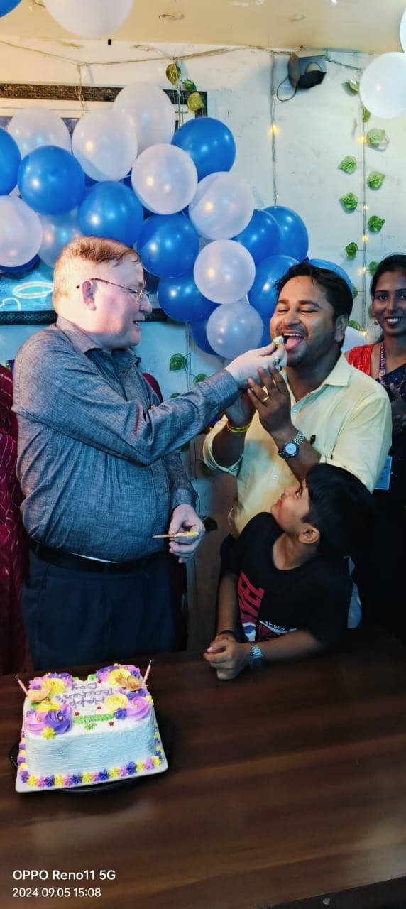 Universal City Convent Gallery 7