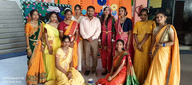 Universal City Convent Gallery 6