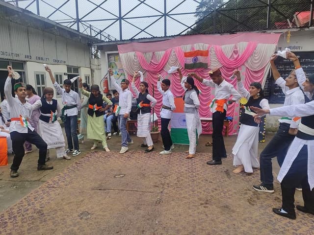 Satya Prakash Memorial Model High School Gallery 37