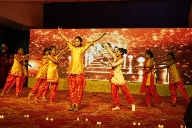 Seven Stars Academy Gallery 21