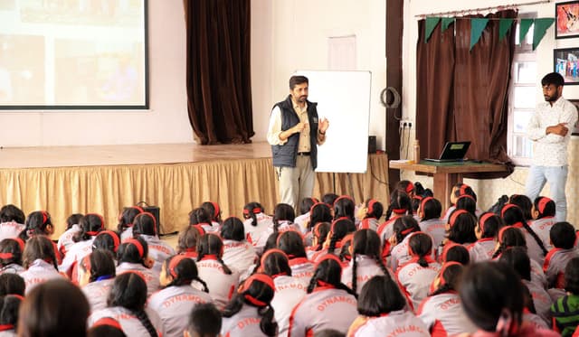 The Doon Girls' School Gallery 11