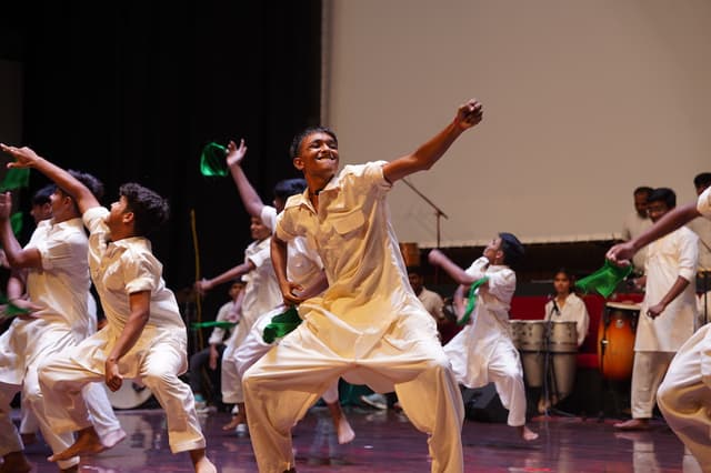 Macro Vision Academy Gallery 13