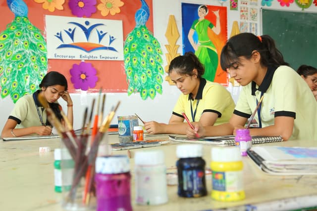 Indus Universal School Gallery 17