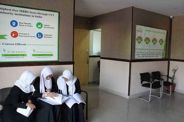 Shaheen's Falcon PU College Gallery 4