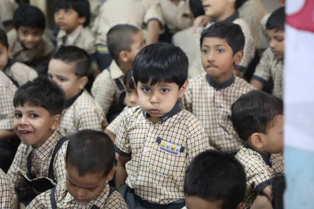 Neo Slate High School Gallery 3