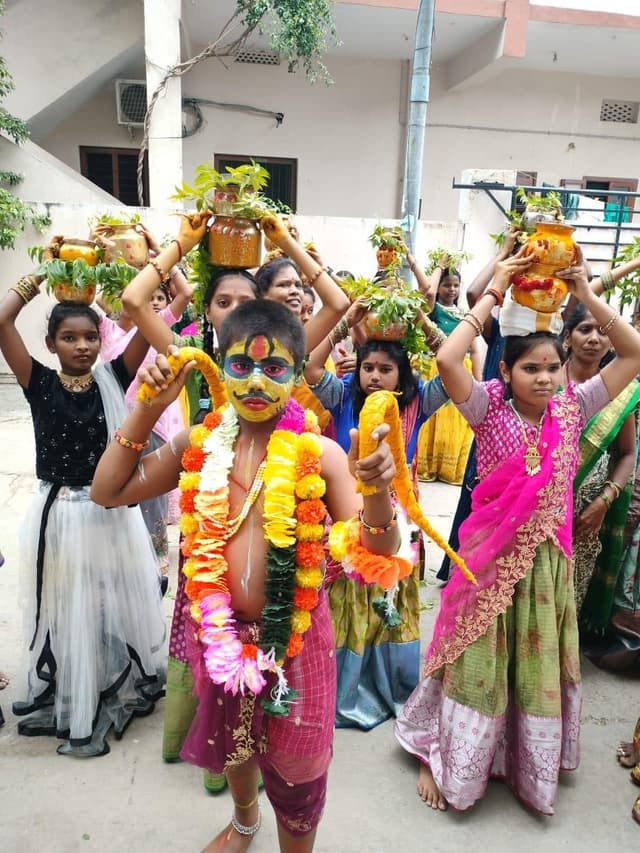 Queens Global School Gallery 16