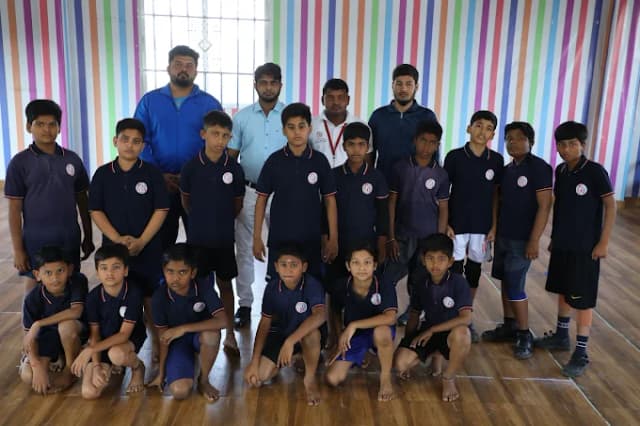 Solitaire Global School Gallery 25